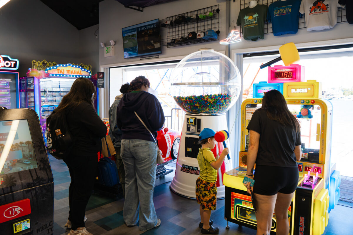 Funzone Arcade Gallery - Balboa Fun Zone Arcade